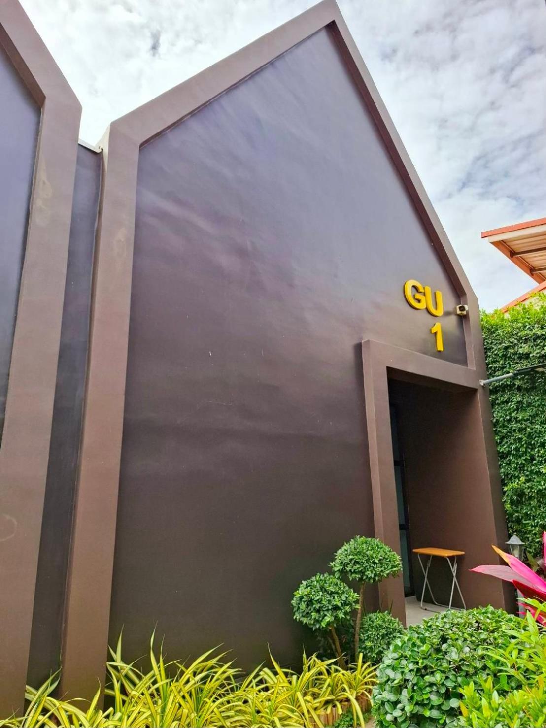Sawasdee​ Buriram​ Resort Buitenkant foto