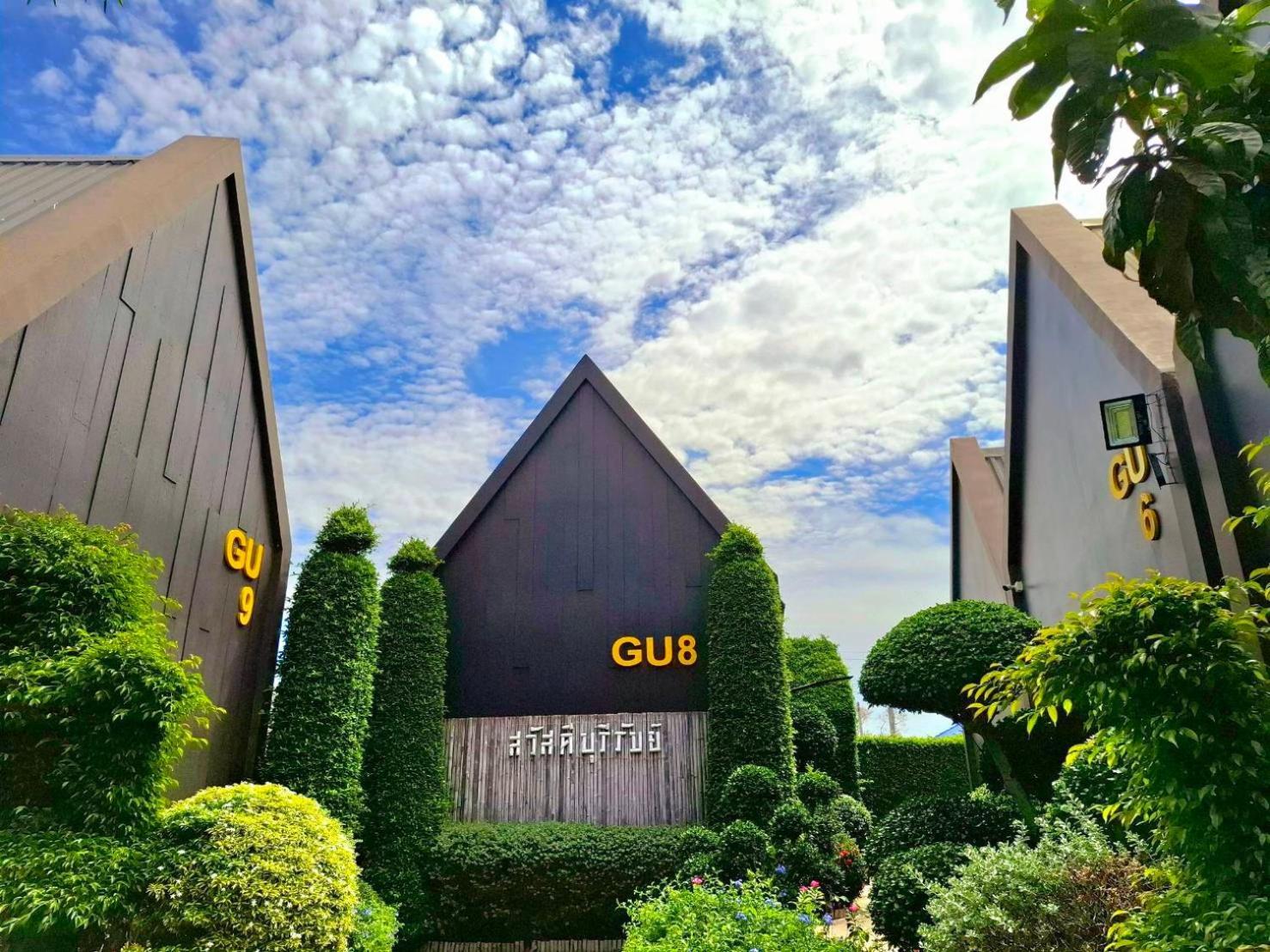 Sawasdee​ Buriram​ Resort Buitenkant foto