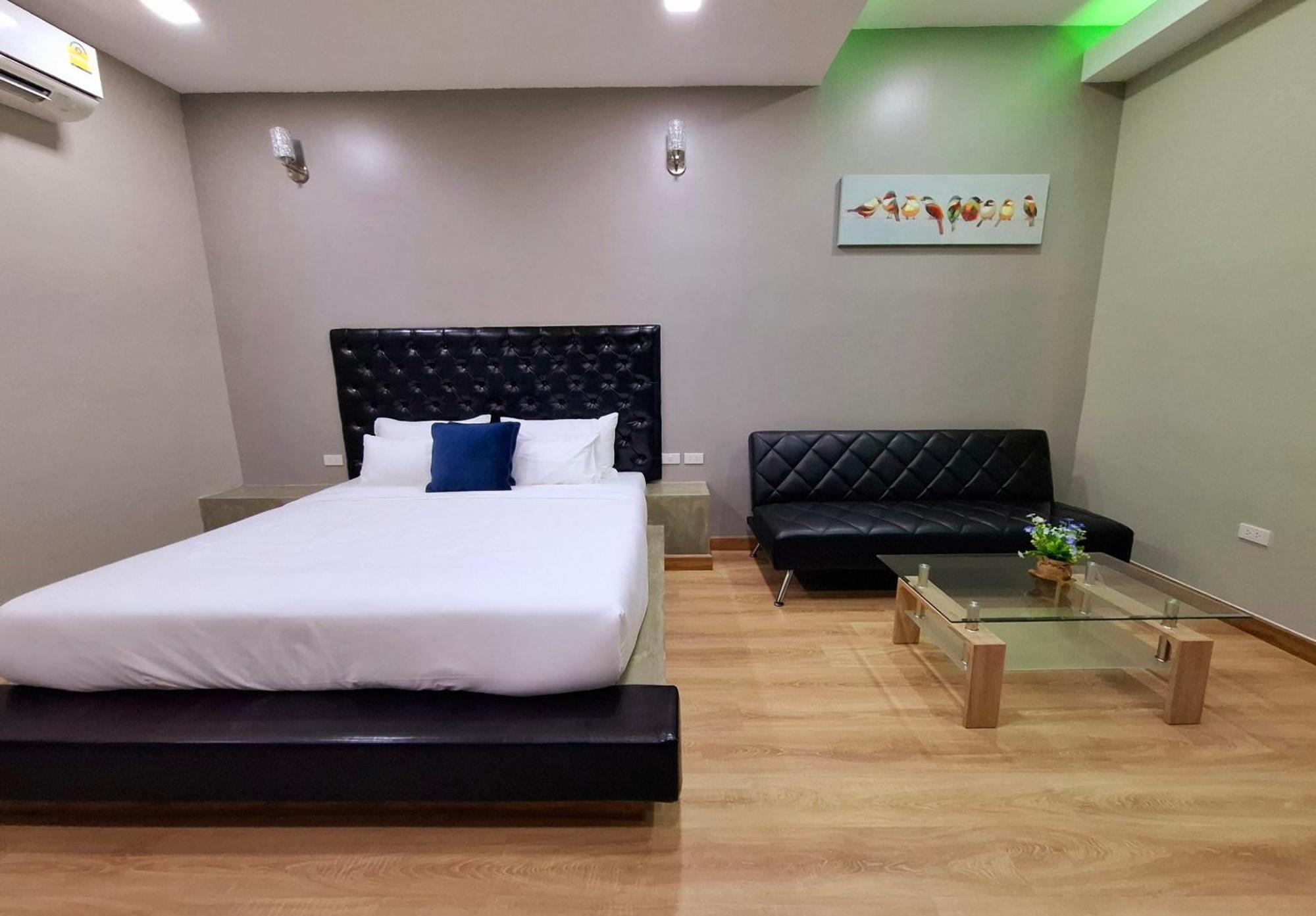 Sawasdee​ Buriram​ Resort Kamer foto